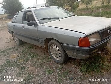 Audi 100: 1987 г., 1.8 л, Механика, Бензин, Седан — 3