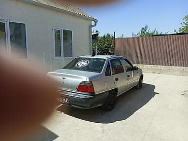Daewoo Nexia: 1996 г., 1.5 л, Механика, Бензин, Седан — 1