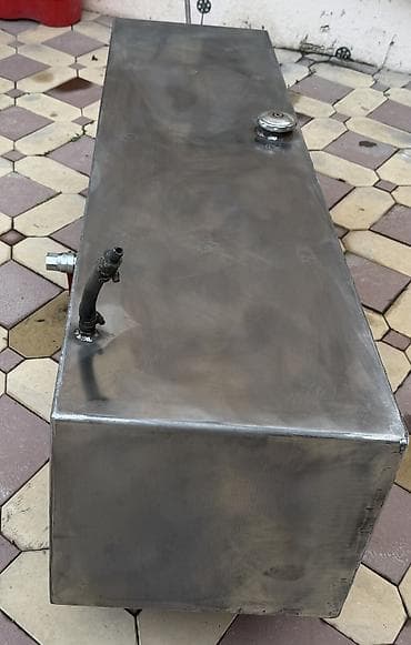 Топливный бак Mercedes-Benz