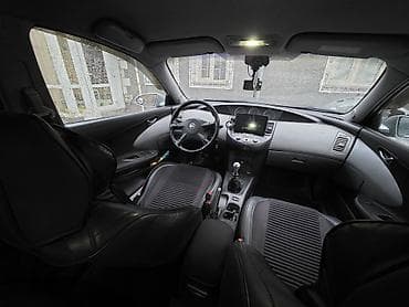 lada car: Nissan Primera: 2002 г., 2.2 л, Механика, Дизель, Седан — 6