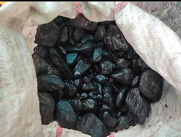 Уголь орешки