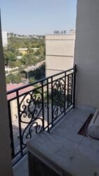 сдаю квартиру азия мол: 2 бөлмө, Менчик ээси, Чогуу жашоосу жок, Эмерексиз, Толугу менен эмереги бар, Жарым -жартылай эмереги бар — 30