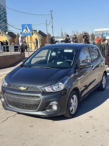 Chevrolet Spark: 2018 г., 1 л, Автомат, Бензин, Хэтчбэк