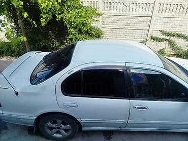 сиденья на бл 5: Nissan Bluebird: 1996 г., 2 л, Автомат, Бензин, Седан — 6