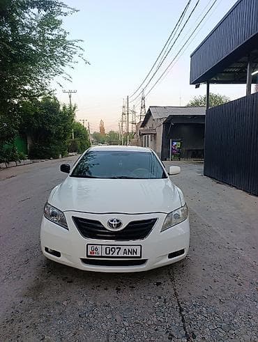 2011: Toyota Camry: 2008 г., 3.5 л, Автомат, Бензин, Седан — 2