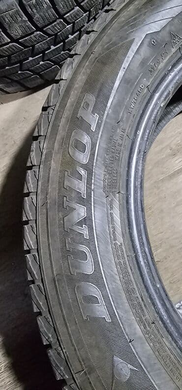 шина на матиз: Шины 225 / 65 / R 17, Зима, Б/у, Пара, Легковые, Япония, Dunlop — 3