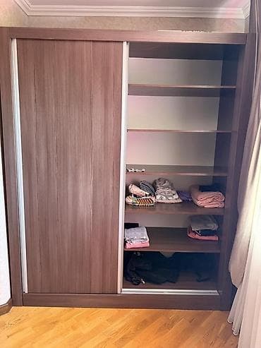 продаются стулья: Комплект офисной мебели, Шкаф, ДСП, цвет - Коричневый — 4