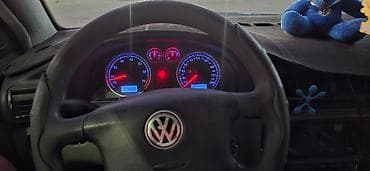 прикурит машина: Volkswagen Passat: 2001 г., 2 л, Механика, Бензин, Седан — 3