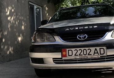 Toyota Avensis: 2001 г., 1.8 л, Механика, Бензин, Универсал