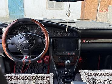 2 4 д: Audi A6: 1995 г., 2.8 л, Седан — 6