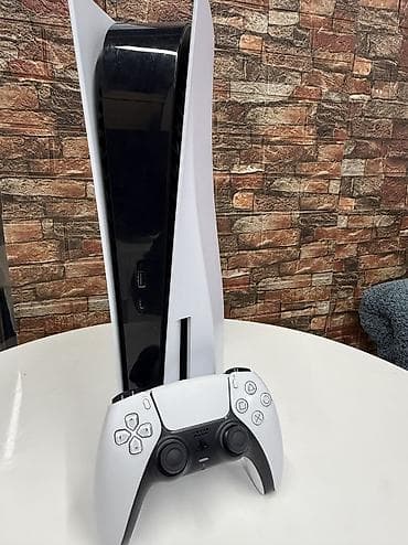 Продается ps5 фат при осмотре сами убедитесь. В комплекте имеются