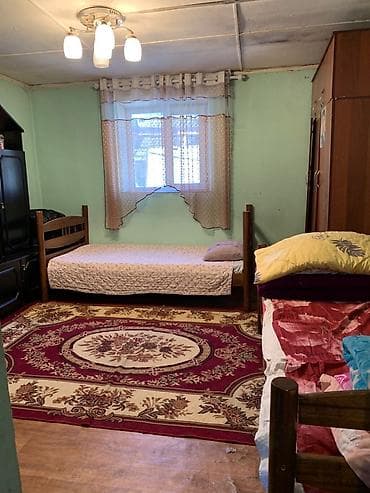 селом: Продаю дом 3 комнаты,кухня, район мкр.Достук, уч.2 сотки, большой — 3