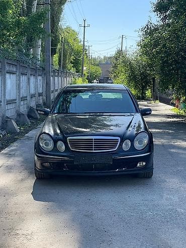 решетка радиатора на cls350: Mercedes-Benz E-Class: 2003 г., 2.7 л, Автомат, Дизель, Седан — 3