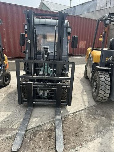 w210 210: Погрузчик, LiuGong, 2025 г., Колесный, Вилочный — 2