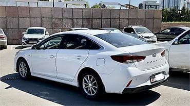 Hyundai Sonata: 2019 г., 2 л, Автомат, Газ, Седан — 5