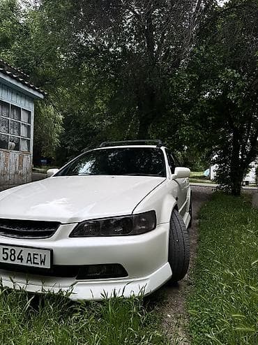 Honda Accord: 2000 г., 2.3 л, Автомат, Бензин, Универсал