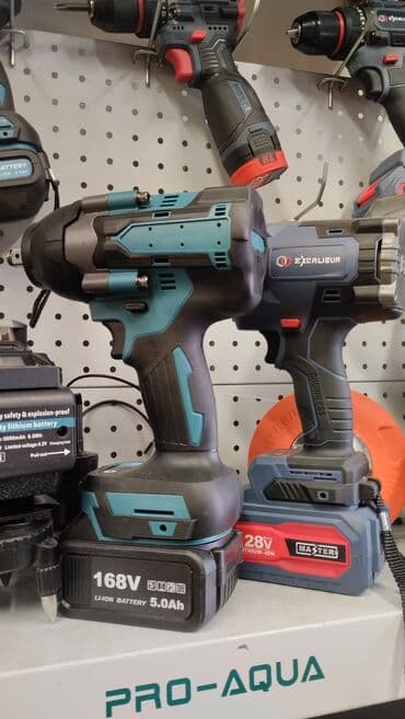 гаечные ключи: Гайковерт самый мощный Косон 2 батрейка 1 зарятник 6 месяцев — 4