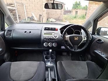 sv 40: Honda Fit: 2004 г., 1.5 л, Вариатор, Бензин, Хэтчбэк — 5