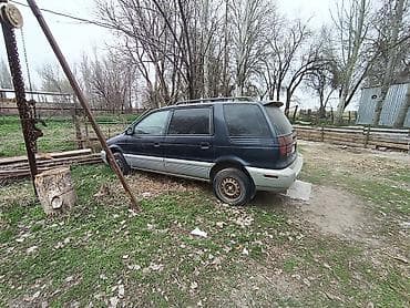 авто жак: Mitsubishi Chariot: 1995 г., Автомат, Дизель, Вэн/Минивэн — 2