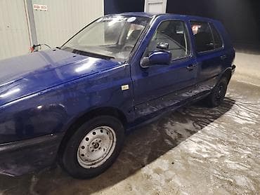 киа ceed: Volkswagen Golf: 1992 г., Ручные, Хэтчбэк — 1