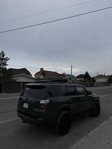 id 4: Toyota 4Runner: 2021 г., 4 л, Бензин, Внедорожник — 5