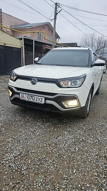 скутер с кабиной: Ssangyong Tivoli: 2019 г., 1.6 л, Автомат, Дизель, Кроссовер — 1
