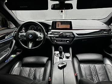 e60 m5: BMW 5 series: 2019 г., Седан — 8