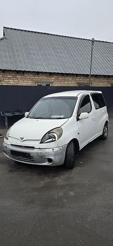 авто телешка: Toyota Funcargo: 2001 г., 1.3 л, Автомат, Бензин, Минивэн — 6
