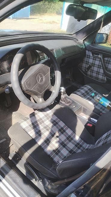 black edition: Mercedes-Benz C-Class: 1996 г., 1.8 л, Механика, Бензин, Седан — 6