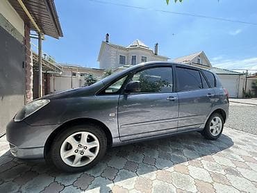 corolla: Toyota Corolla Verso: 2002 г., 1.6 л, Механика, Бензин, Минивэн — 2