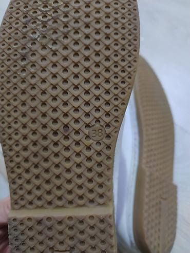 слипоны женские красные: Классные мягкие слипоны. Натуральная кожа. Турция, Lion. Размер не — 3