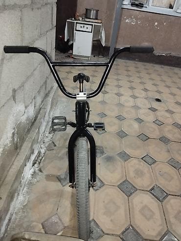 BMX велосипеды: BMX велосипед, Рама M (156 - 178 см), Б/у — 2