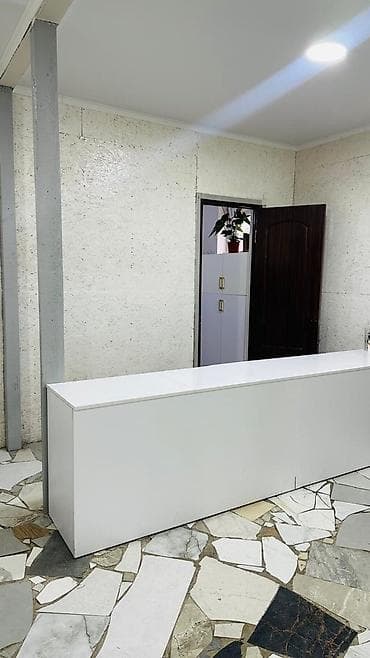 кафе банкеты: Торговое помещение с оборудованием ж/м Калыс-Ордо, магазинге аренда — 1