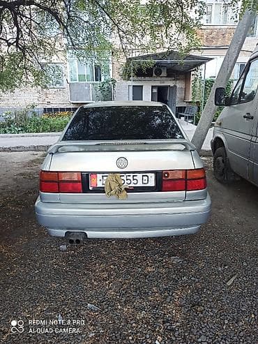 Volkswagen Vento: 1992 г., 1.8 л, Механика, Бензин, Седан — 4