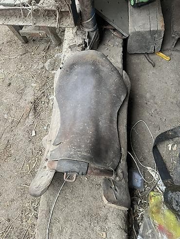 тумбочки прикроватные туалетные столики: Седельное дерево (конское седло традиционного типа) - Конструкция — 2