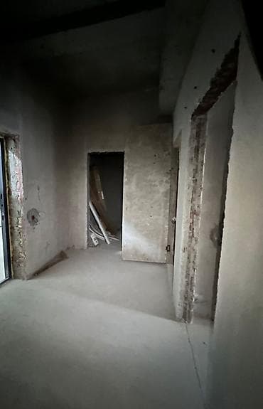 эмарк: 1 комната, 61 м², Элитка, 2 этаж — 3