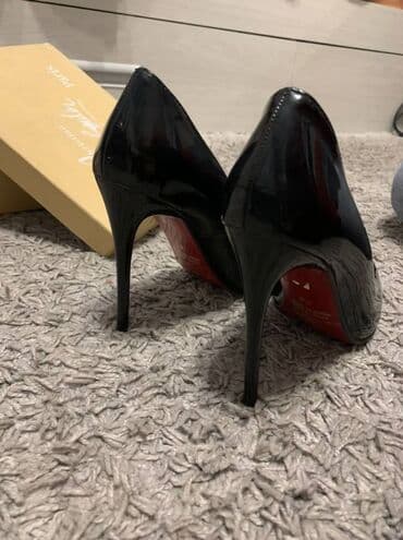 Киреге берилүүчү кийимдер: Туфли, 36, Christian Louboutin, Жаңы, түсү - Кара, Өзү алып кетүү — 3