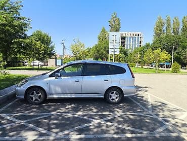 2005: Honda Stream: 2005 г., 1.7 л, Автомат, Бензин, Минивэн — 1