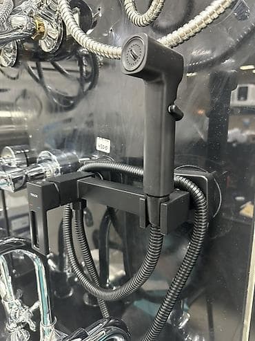 Гигиенический душ TRIGOR с настенным смесителем - Комплект: настенный