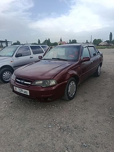 Daewoo Nexia: 2010 г., 1.5 л, Механика, Бензин, Седан