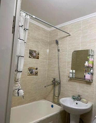 Квартиры: 2 комнаты, 46 м², 7 мкр 104 серия, 1 этаж, Евроремонт — 8