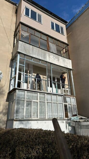 облицовка дома: Обшивка и остекление балконов/лоджий сайдингом - Профессиональная — 3