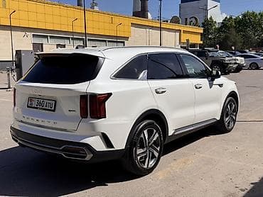 Продажа авто: Kia Sorento: 2022 г., 1.6 л, Гибрид, Кроссовер — 5