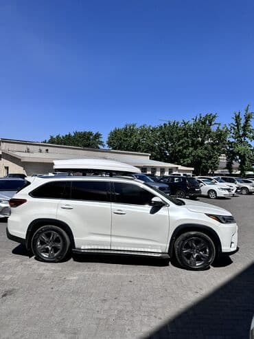 highlander 2020: Toyota Highlander: 2018 г., 3.5 л, Автомат, Бензин, Кроссовер — 1