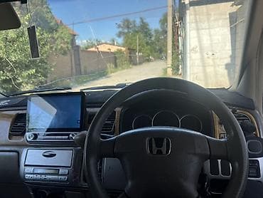 не нужное: Honda Stepwgn: 2003 г., 2 л, Автомат, Бензин, Минивэн — 1