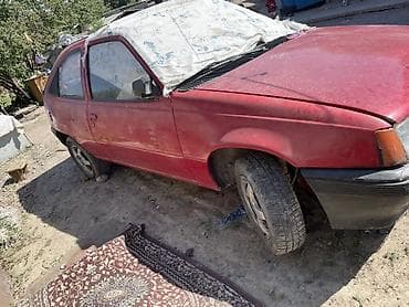 ram 1500: Opel Kadett: 1994 г., Механика, Бензин, Хэтчбэк — 4