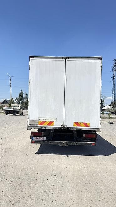 автодоводчик дверей: Грузовик, Mercedes-Benz — 4