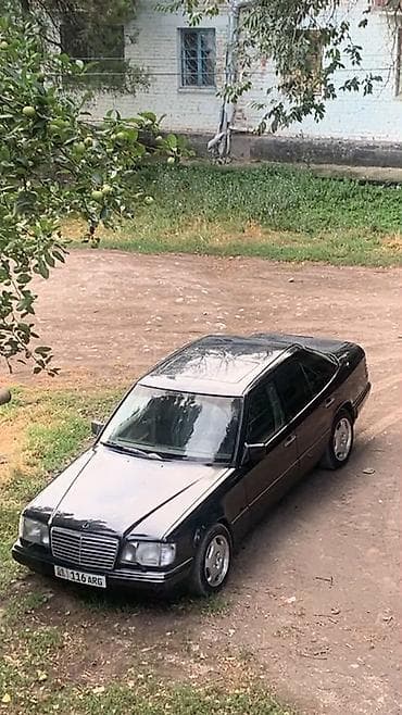 2 8: Mercedes-Benz E-Class: 1994 г., 3.2 л, Автомат, Газ, Седан — 3
