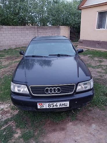 Audi A6: 1995 г., 2.6 л, Механика, Бензин, Седан — 4