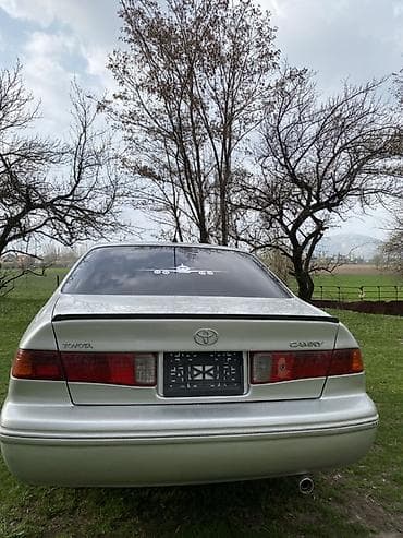 Транспорт: Toyota Camry: 2000 г., 2.2 л, Автомат, Бензин, Седан — 6